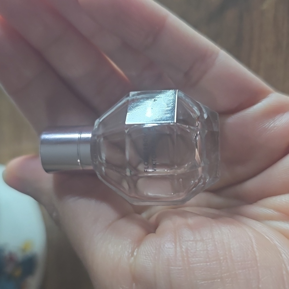 Viktor & Rolf | Flower Bomb Empty .24floz Bottle